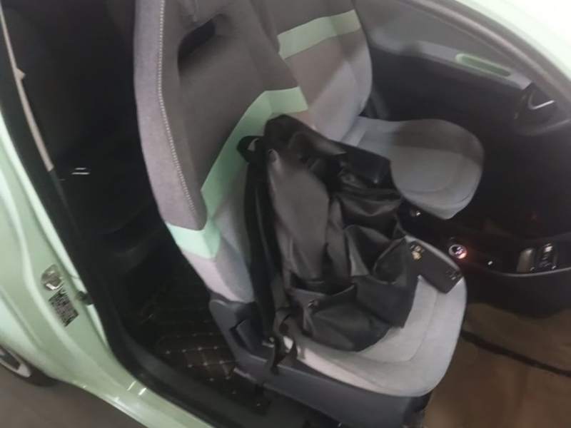 Used Wuling Hongguang MINIEV 2021 Macaron Sandwich Model 120 km Lithium NMC — 24