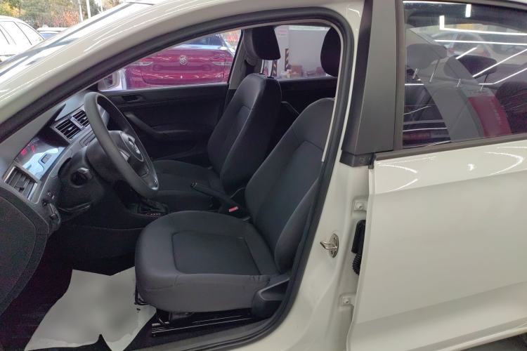 Used Volkswagen Santana 2015 1.6L Automatic Fashion Edition
