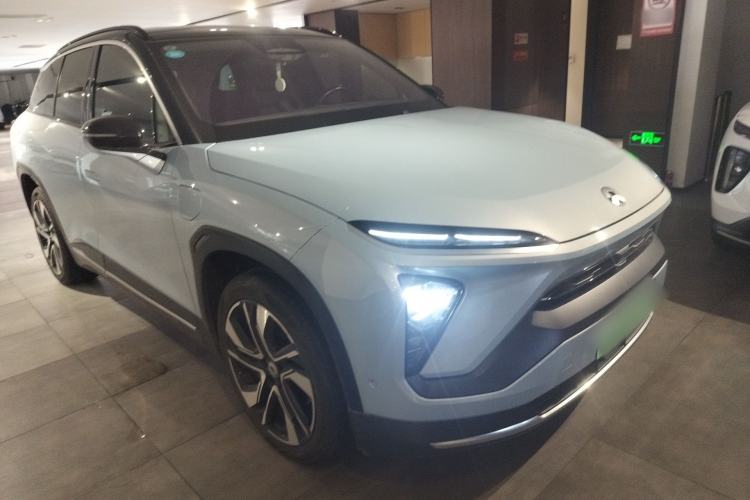 Used Nio ES6 2019 420 km Sport Version Front Right 45 Deg