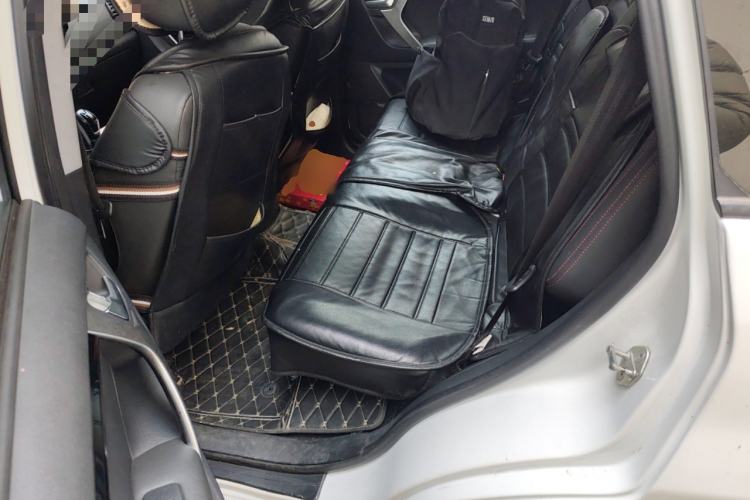 Used Chery Tiggo 3 2016 1.6L Manual ZhiShang Edition
