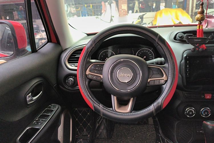 Used Jeep Renegade 2016 1.4T Automatic High-Energy Version
