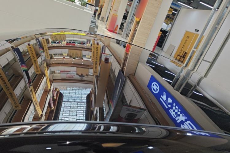 Used ARCFOX Alpha S5 2024 708MAX 200kW Roof