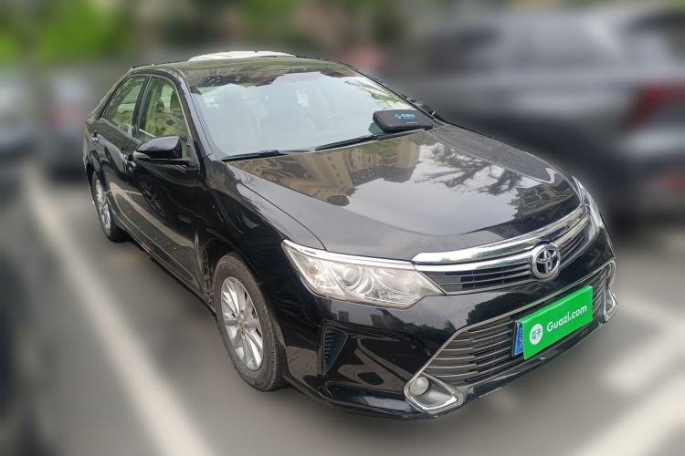 Used Toyota Camry 2015 2.0G Premier Edition Front Right 45 Deg