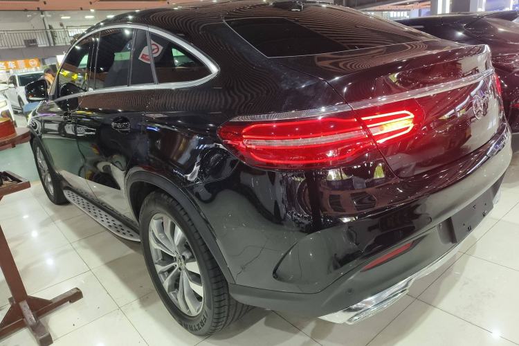 Used Mercedes-Benz GLE Coupe 2017 GLE 400 4MATIC Coupe SUV