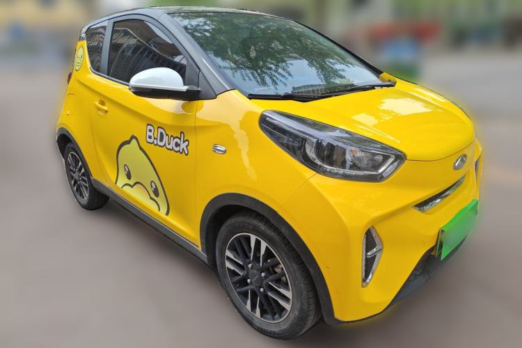 Used Chery QQ Little Ant 2022 Sweet Pink Edition Half-Sugar Version 3-Cell Lithium 30kW 301km Front Right 45 Deg