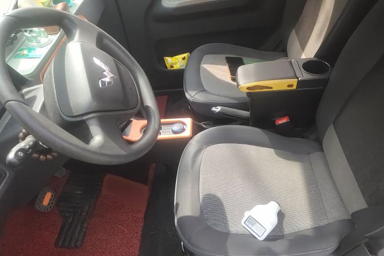 Used Wuling Hongguang MINIEV 2022 Enjoy Edition Lithium Iron Phosphate Left Front Seat