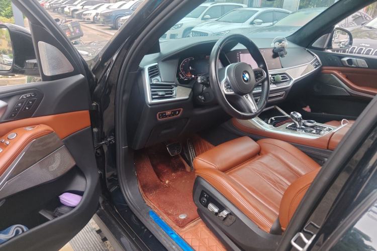 Used BMW X7 2019 xDrive40i Executive Model M Sport Package