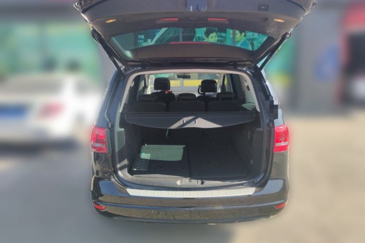 Used Volkswagen Sharan 2014 2.0 TSI Comfort Model