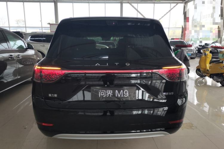 Used Hima AITO M9 2025 Extended-Range Max Version 52 kWh 5-Seater Edition Rear
