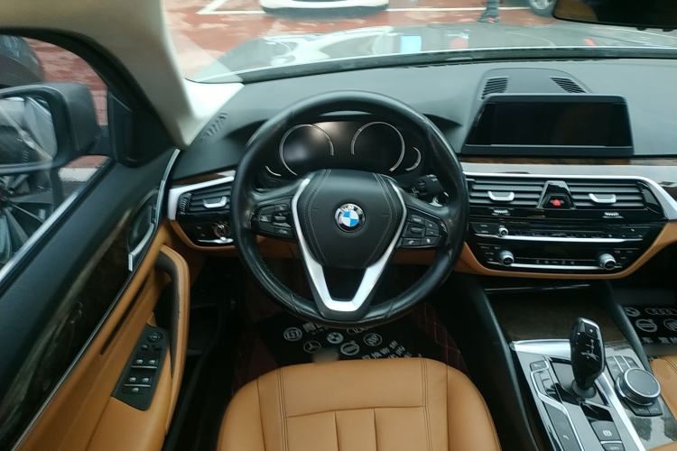 Used BMW 5 Series 2018 528Li Launch Special Edition
