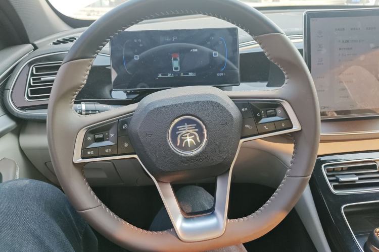 Used BYD Qin PLUS 2023 Champion Edition DM-i 120KM Beyond Model
