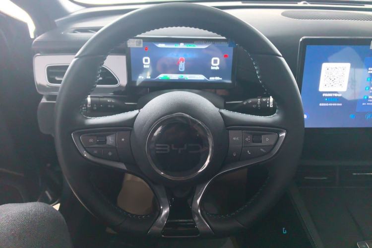Used BYD Seal 06 New Energy 2024 DM-i 80KM Prestige Model Steering Wheel