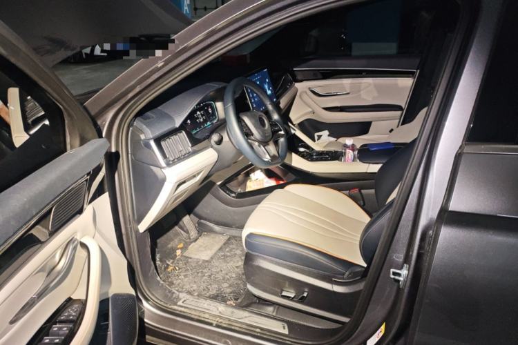 Used BYD Song PLUS New Energy 2021 DM-i 110KM Flagship PLUS Driver Seat