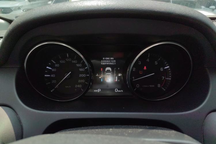 Used Land Rover Discovery Sport 2016 2.0T SE Instrument Cluster