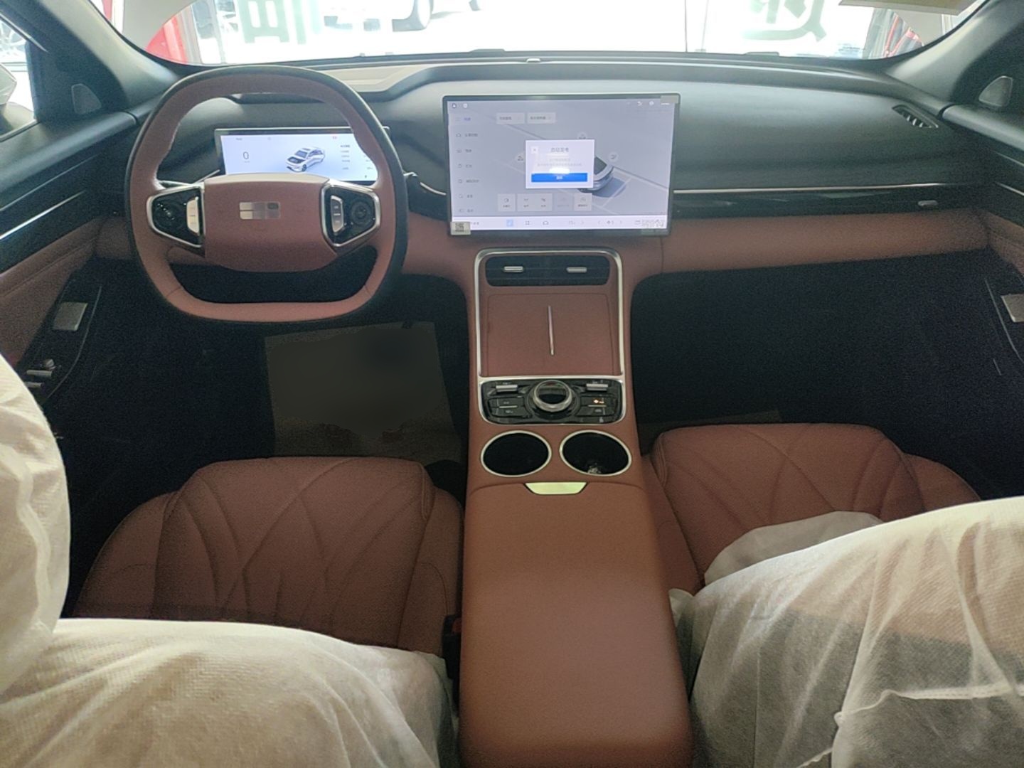 Geely Galaxy L6 2025 EM-i 140km Explorer+ Edition — снимка 12