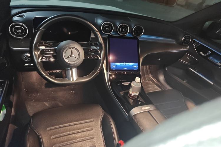 Used Mercedes-Benz C-Class 2022 C 200 L Sport Edition Center Console