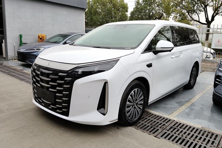 Used BYD Xia 2025 DM-i 1.5T 180km Beyond Edition