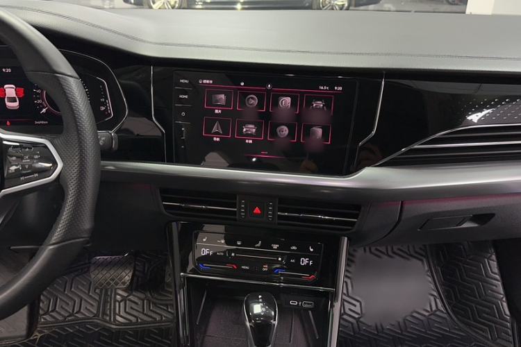 Used Volkswagen Passat New Energy 2022 430 PHEV Hybrid Luxury Edition Audio And AC Panel