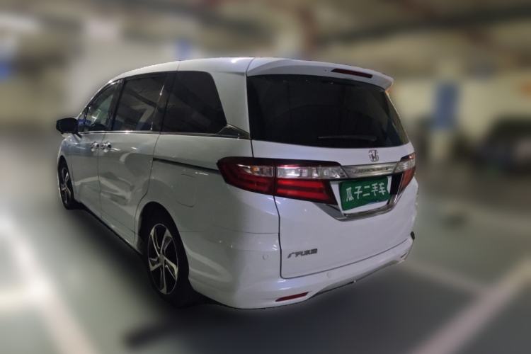 Used Honda Odyssey 2015 Updated Version 2.4L Smart Edition Rear Left 45 Deg