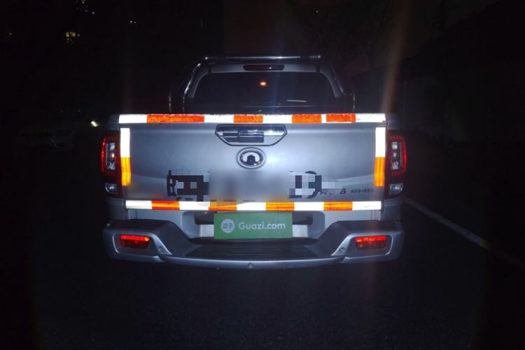 Used Great Wall Wingle 6 2014 2.0T Two-Wheel Drive Navigation Version 4D20B Exterior 4