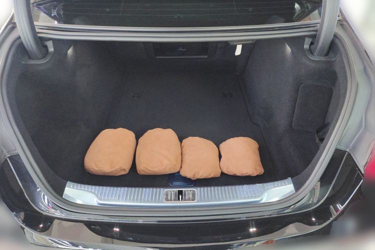 Used Mercedes-Benz Maybach S-Class 2021 S 480 4MATIC Trunk