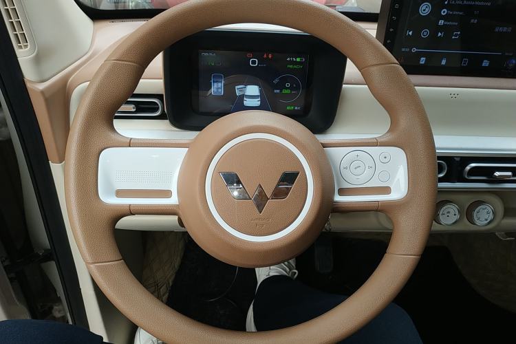 Used Wuling Hongguang MINIEV 2024 3rd Generation 215km Youth Edition