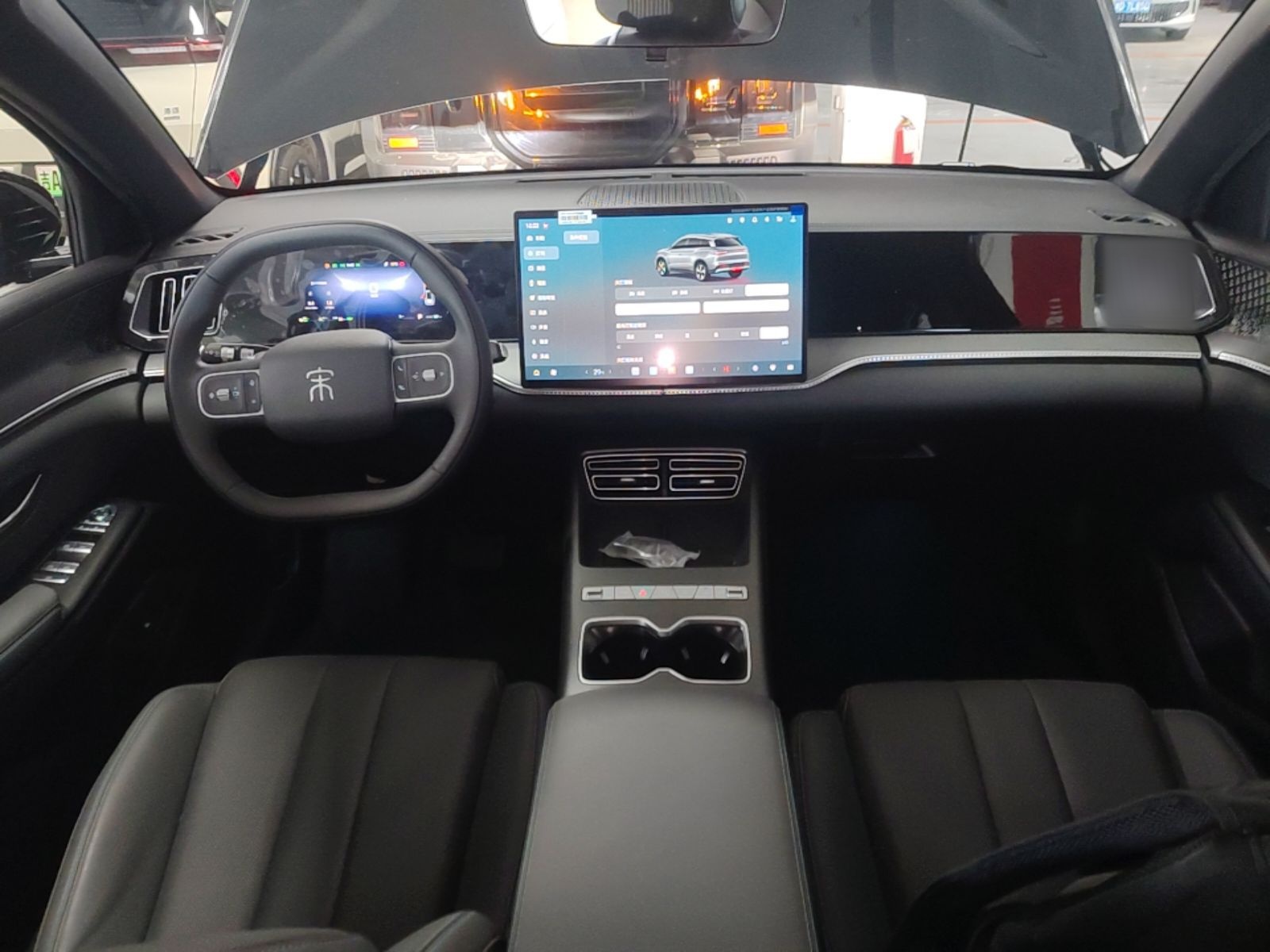 BYD Song Pro New Energy 2026 Model Flying Edition DM-i 220KM Superior Edition — снимка 12