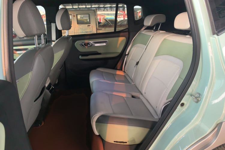 Used AION Y 2023 Plus 510 Smart Edition
