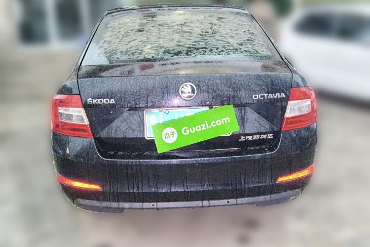 Used Skoda Octavia 2017 Classic Model 1.6L Manual Comfort Edition
