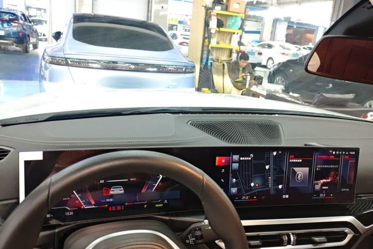 Used BMW i3 2022 eDrive 35 L