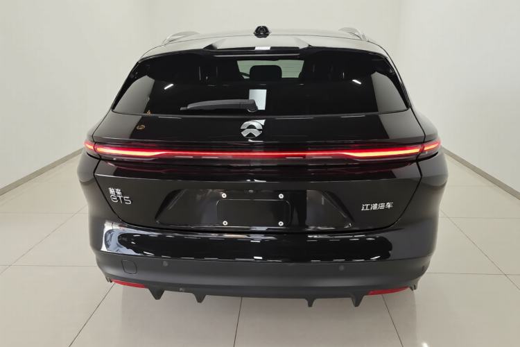 Used Nio ET5T 2023 75 kWh Touring
