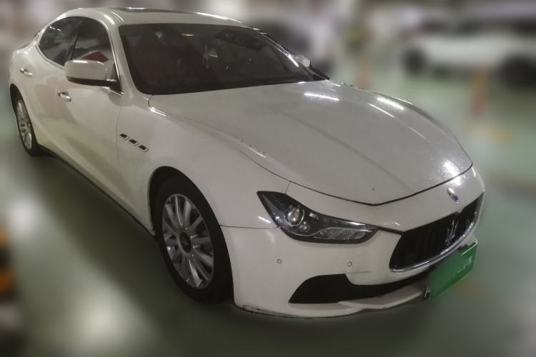 Used Maserati Ghibli 2014 3.0T Standard Edition Front Right 45 Deg