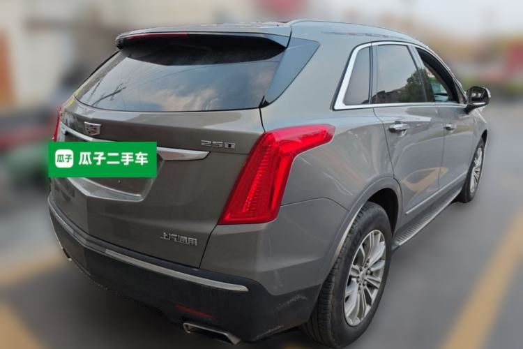 Used Cadillac XT5 2018 25T Luxury Model Rear Right 45 Deg