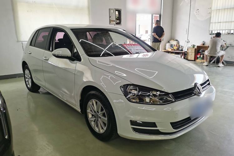 Used Volkswagen Golf 2016 1.6L Automatic Fashion Model