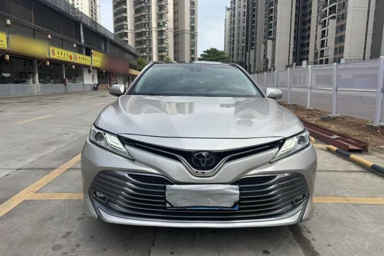 Used Toyota Camry 2019 2.5G Luxury Edition China VI Standard Exterior 4