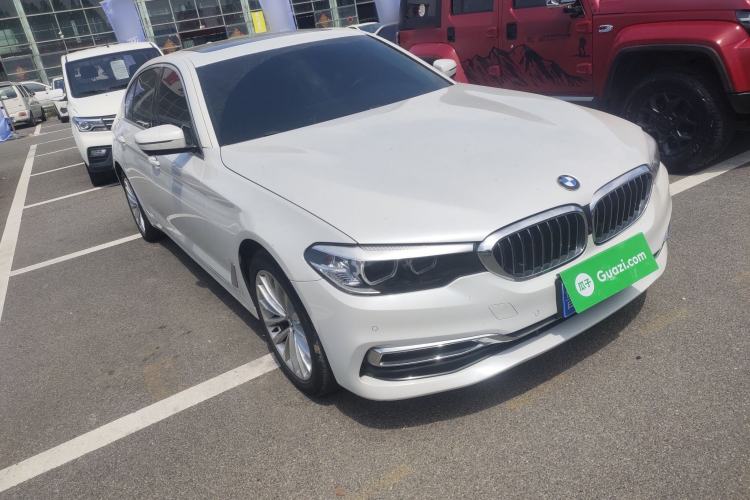 Used BMW 5 Series 2019 525Li Luxury Package
