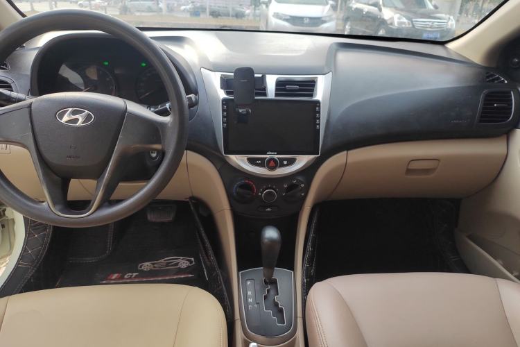 Used Hyundai Verna (older generation) 2014 1.4L Automatic Fashion GS Model