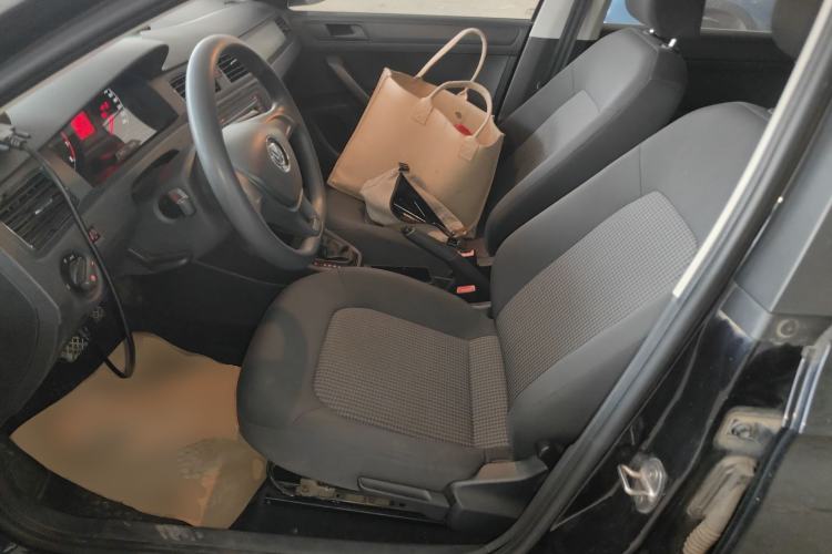 Used Volkswagen Santana 2016 1.6L Automatic Fashion Edition Left Front Seat