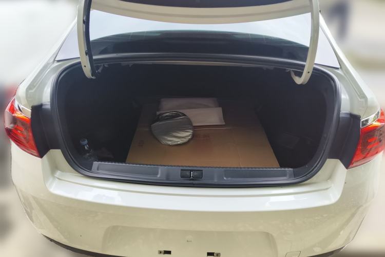 Used Citroen C4 Sega 2016 1.6L Automatic Luxury Model Trunk