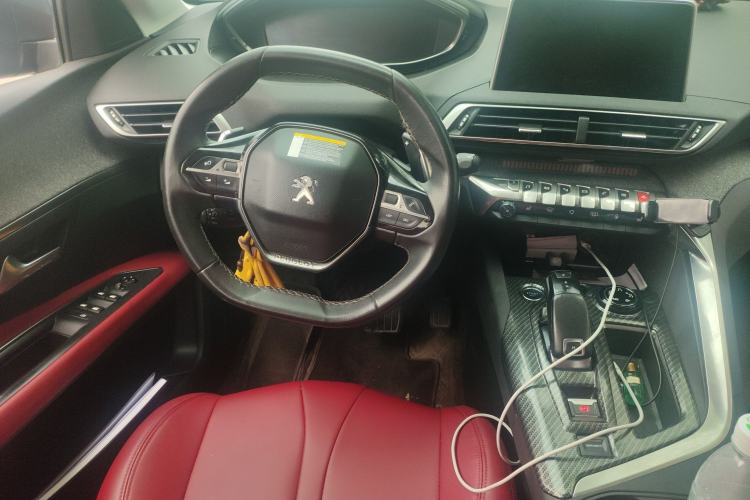 Used Peugeot 5008 2017 380THP 7-Seater Luxury Edition
