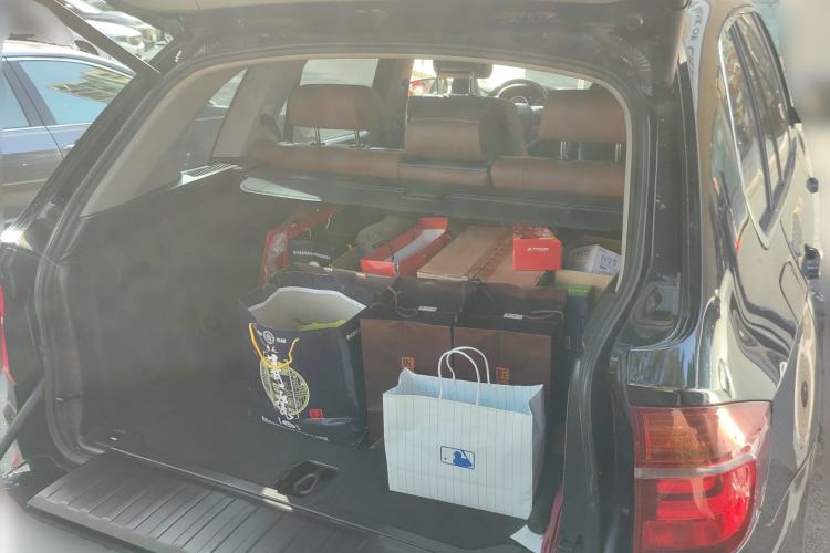 Used BMW X5 2011 xDrive35i Leading Model