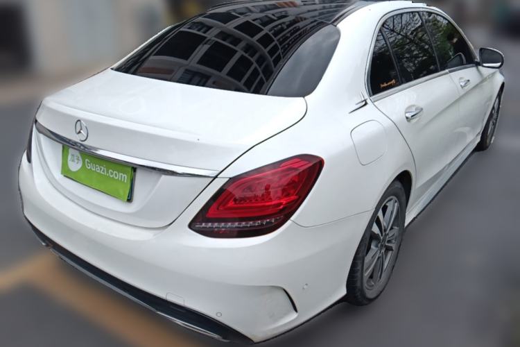 Used Mercedes-Benz C-Class 2019 C 180 L Fashion Edition Sport Version Rear Right 45 Deg