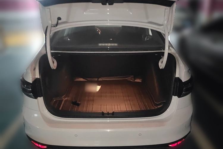 Used Volkswagen Lavida 2023 New Sharp 1.5L Manual New Comfort Edition