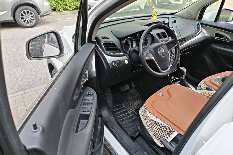 Used Buick Encore 2015 1.4T Automatic Two-Wheel Drive Urban Elite Version Driver Seat