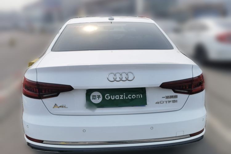 Used Audi A4L 2018 30th Anniversary Edition 40 TFSI Trendy Model