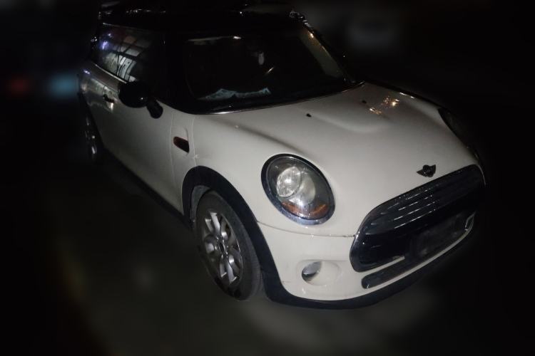 Used MINI 2014 1.5T COOPER Fun Front Right 45 Deg