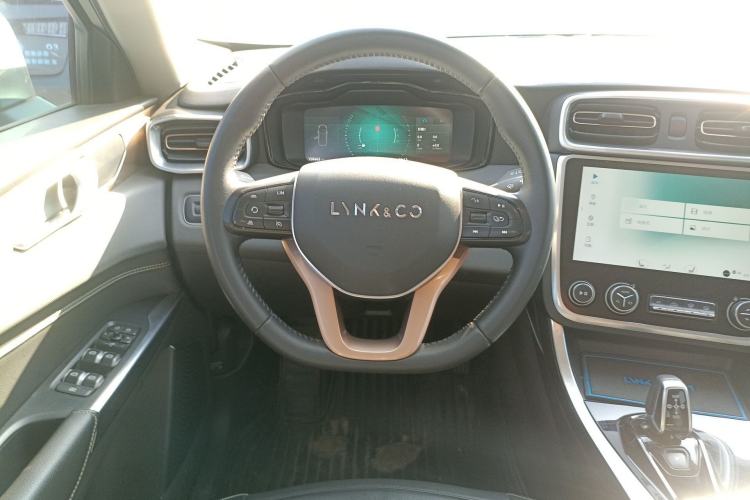 Used Lynk & Co 01 2017 2.0T Two-Wheel-Drive Version Steering Wheel