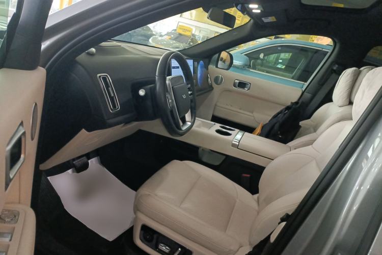 Used Li Auto L9 2022 Max model