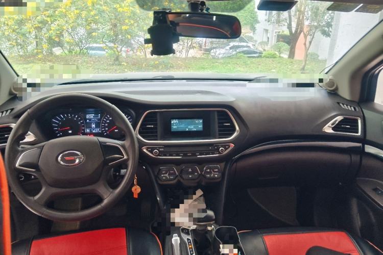 Used GAC Trumpchi GS4 2015 200T G-DCT Comfort Edition Center Console