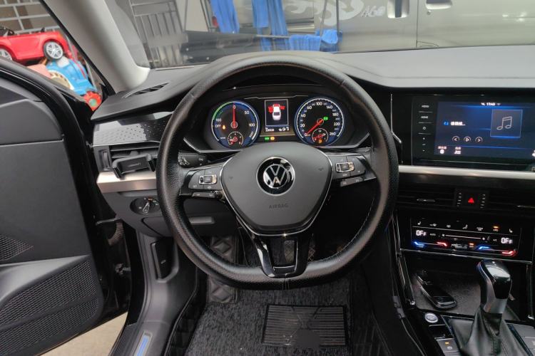 Used Volkswagen Passat New Energy 2020 430 PHEV Hybrid Elite Edition China VI Standard